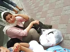 Ai nói những cô gái tóc vàng không chơi cờ? Một vài cô gái phim sex phu de online tuyệt đẹp vuốt ve cơ thể của họ, chân của họ, đái. Một người tấn công người kia bằng chân của cô ấy. Và sau đó là điều thú vị nhất ... Hóa ra là bạn thậm chí có thể đặt cờ vua vào đó.