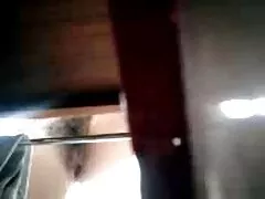 Hai cô gái hấp dẫn không tìm kiếm bạn trai, vì sex vietsub hay họ hoàn toàn hài lòng với quan hệ tình dục đồng tính nữ. Hennessy thường xuyên mời một người bạn ân ái trên đi văng và lần này các libertines quyết định kiểm tra kỹ lưỡng vị trí của chiếc kéo.