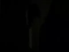 Một cô gái trưởng thành rất cao lớn đang vô cùng vui sướng nằm chung giường với một cô gái vừa mới dấn thân vào con đường tình yêu màu hồng. Cô tinh nghịch nâng người bạn đời nhỏ nhắn của mình vào vòng tay, dụ cô ấy vào một vòng tay phụ nữ mạnh mẽ. Tuy nhiên, tư thế thành công nhất đối với cả hai đồng tính nữ là tư thế nằm ngang - ngồi trên đầu người bạn cao của mình, thanh thiếu niên cố gắng làm hài lòng cô ấy, trên đường phim xxx subviet đi nhận tình dục bằng miệng và những nụ hôn từ MILF. Các đối tác nhận xét về hầu hết các hành động của họ trên máy ảnh.
