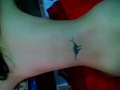 Con chó cái này thực sự có một cái mông tuyệt vời! Cô ấy đang mặc một chiếc quần tất vui nhộn, mà bạn cô ấy đã xé ra. Sau đó, con bò cái xé đôi mông - cho thấy hõm của cô ấy. Sau đó, một cô gái khác phim xes vietsut cho thấy mông của mình. Và đây là anh chàng với con cặc đang thò ra ngoài, nó sẽ có ích cho mông của họ.