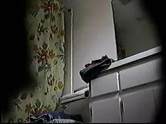 Anh người yêu nứng lồn địt bạn gái mới quen nóng bỏng miệng với sự đồng ý của em. Bản thân quý cô mơ ước được ở trong cơ thể hoàn toàn quyền lực của một người đàn ông và vui mừng khi anh chàng bắt đầu đẩy dương vật của mình vào sâu nhất có thể, có khi chạm tới thực quản sexsubcom của cô gái tóc nâu.